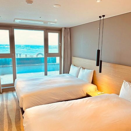 Saint Beach Hotel Jeju Exterior foto