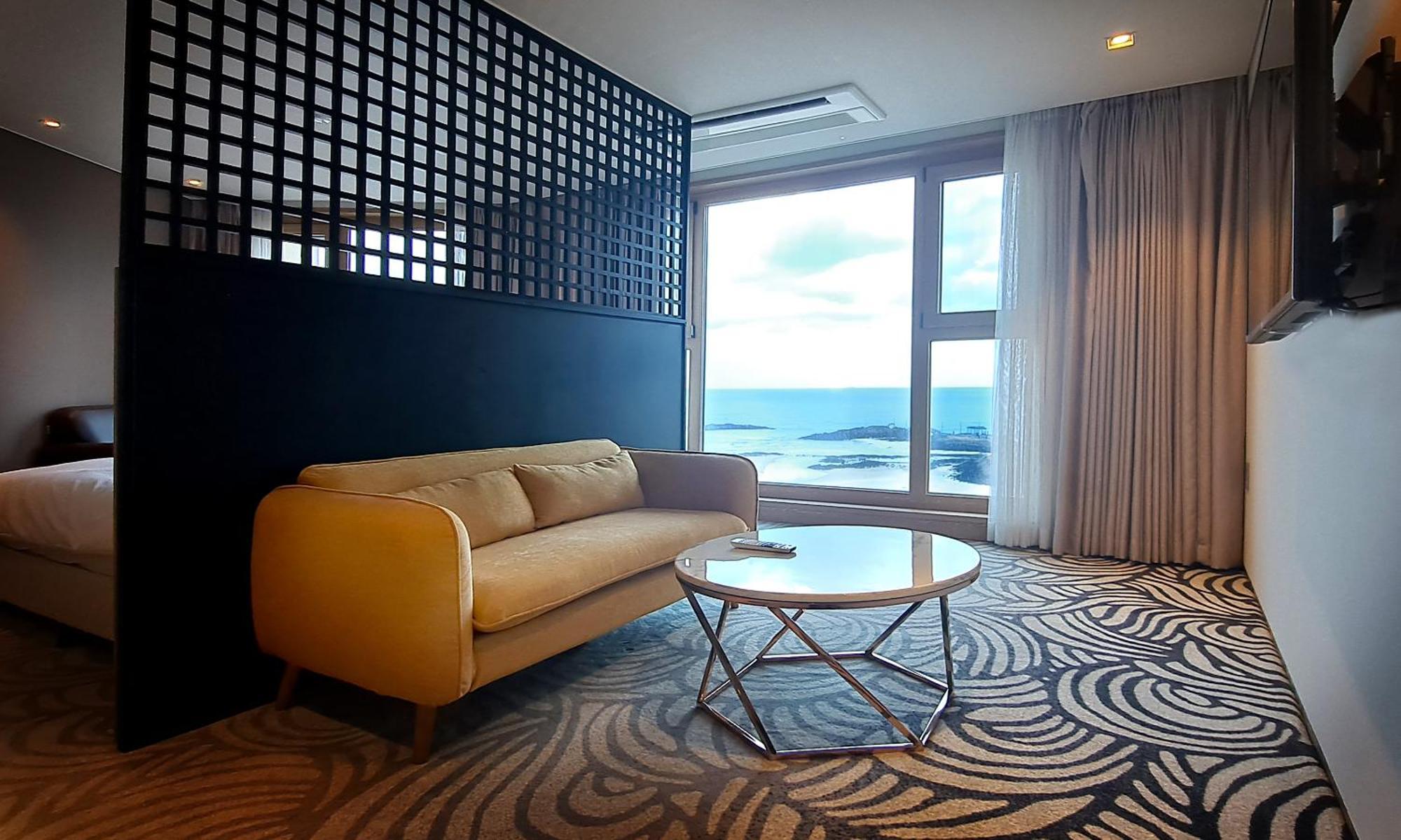 Saint Beach Hotel Jeju Exterior foto